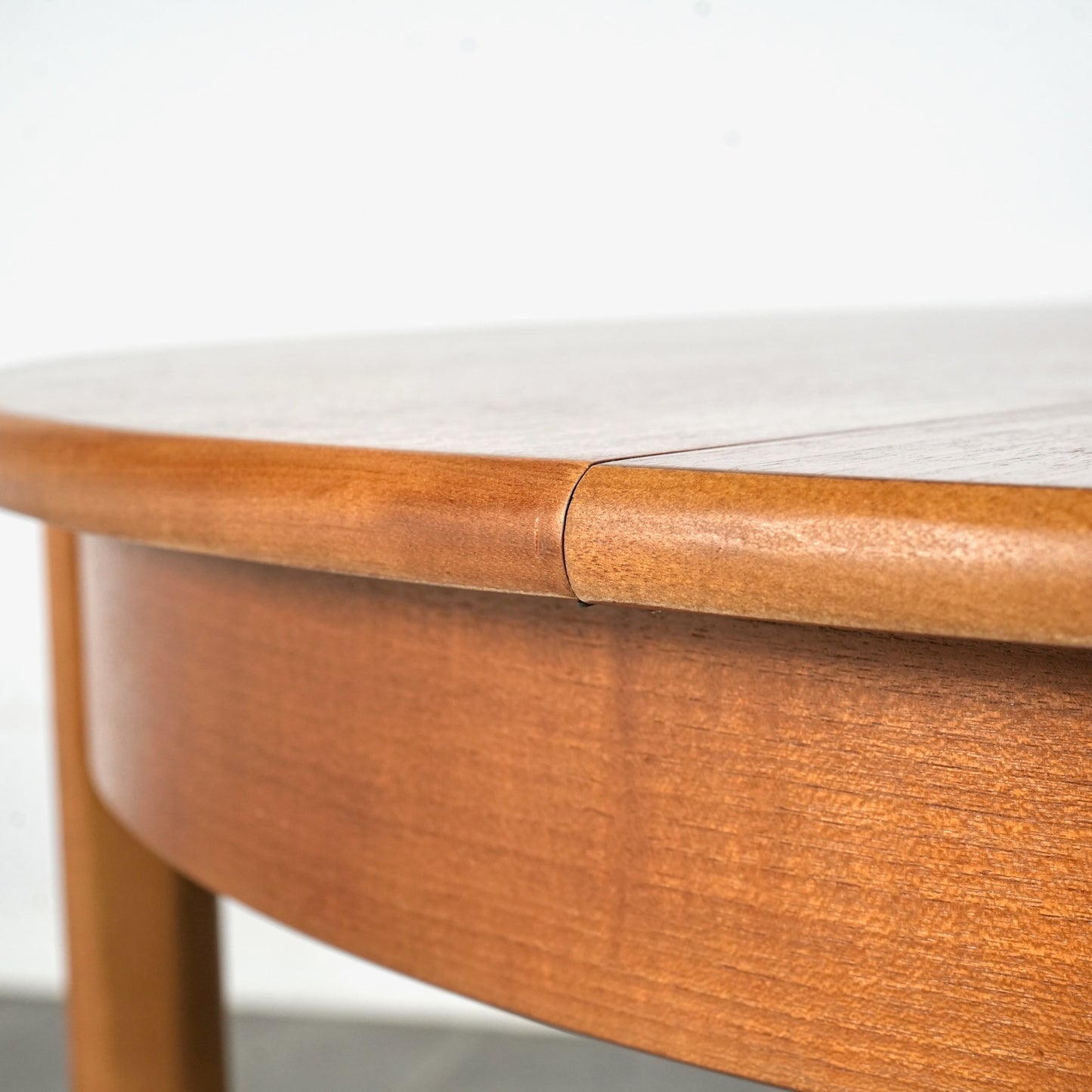 【Jentique】エクステンション ラウンドテーブル