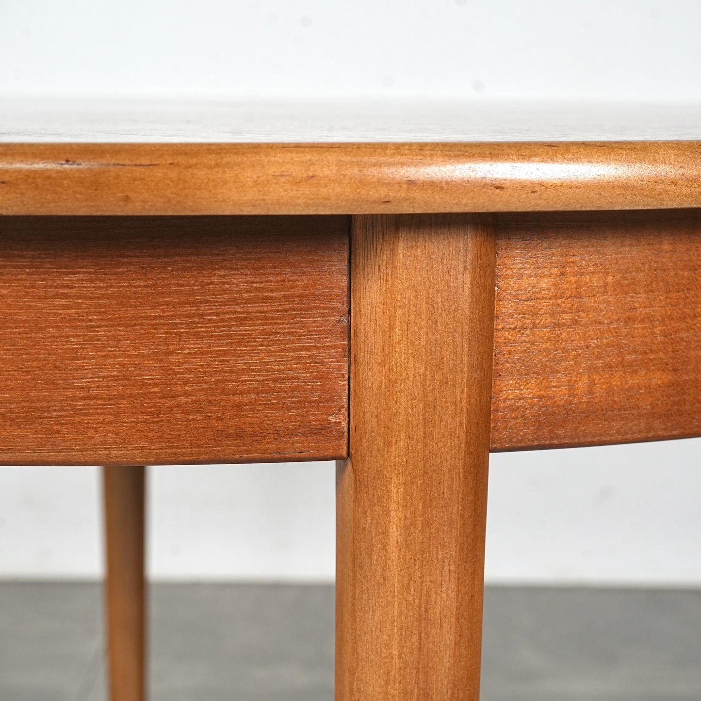 【Jentique】エクステンション ラウンドテーブル