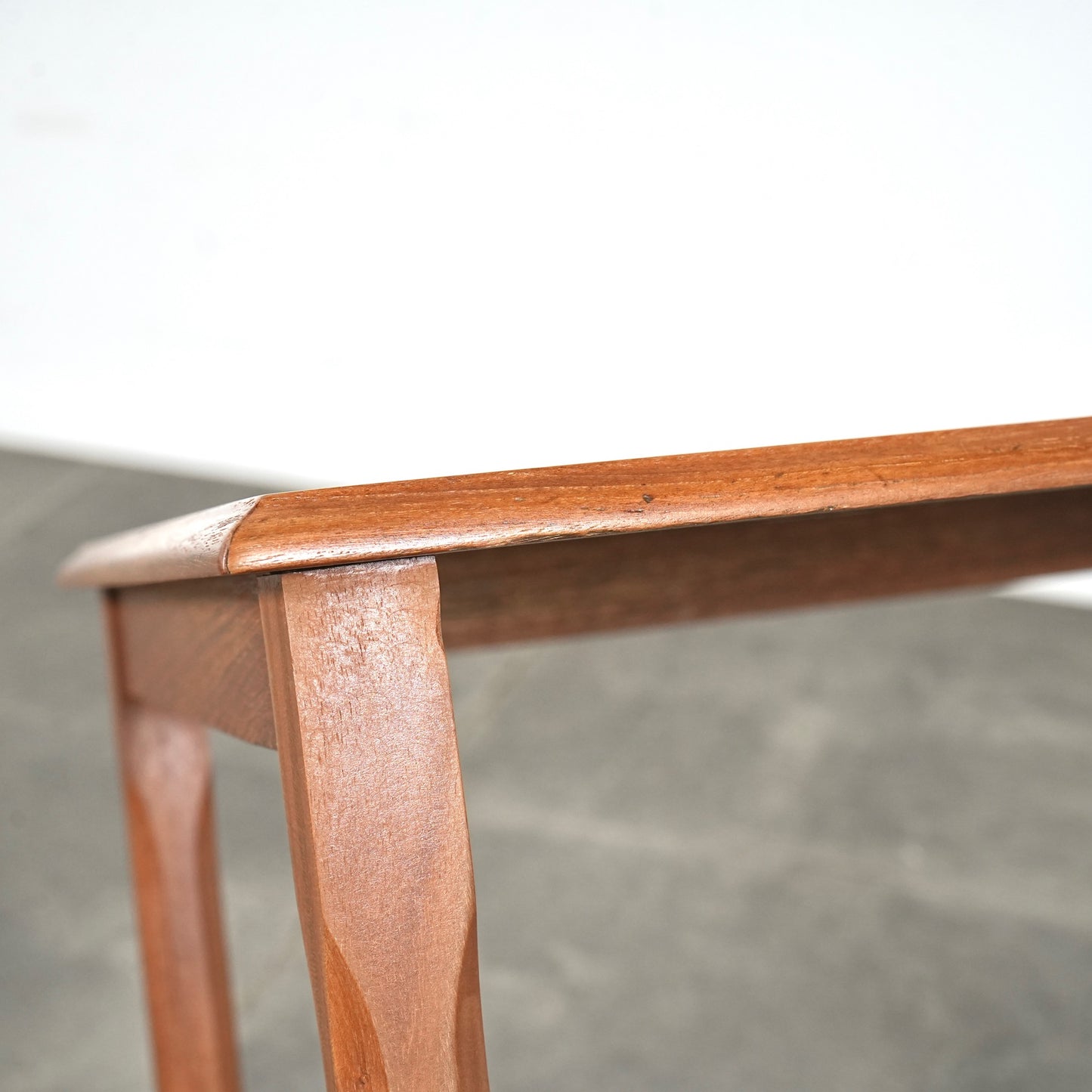 【Mobelfabrikken Toften】タイルトップ ネストテーブル