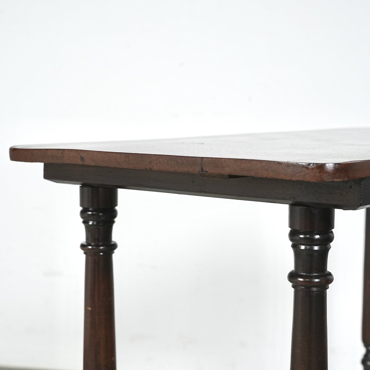 英国クラシック ヴィンテージ サイドテーブル