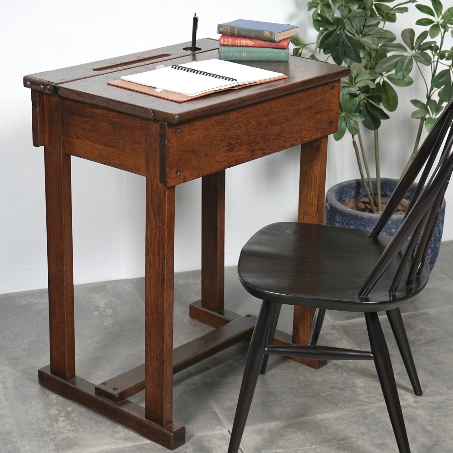 英国アンティーク スクールデスク