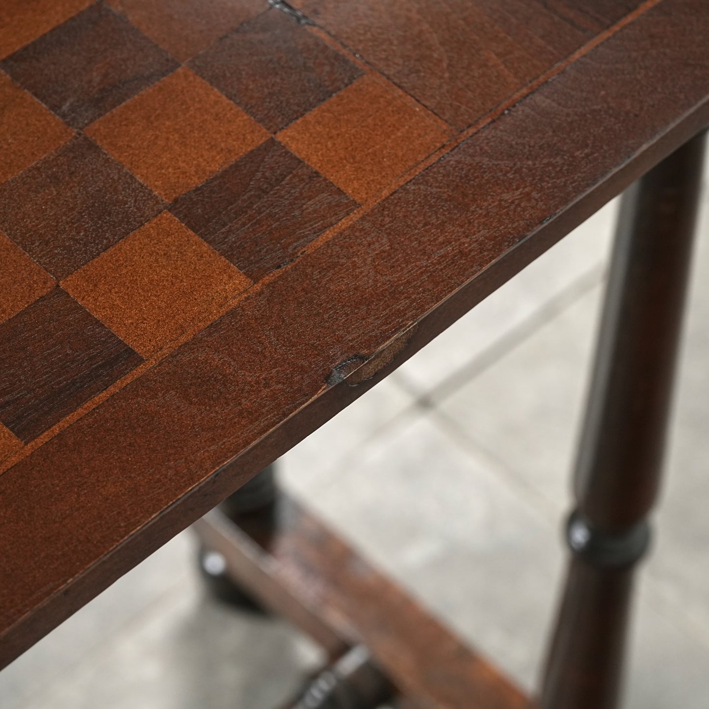 英国クラシック ヴィンテージ サイドテーブル