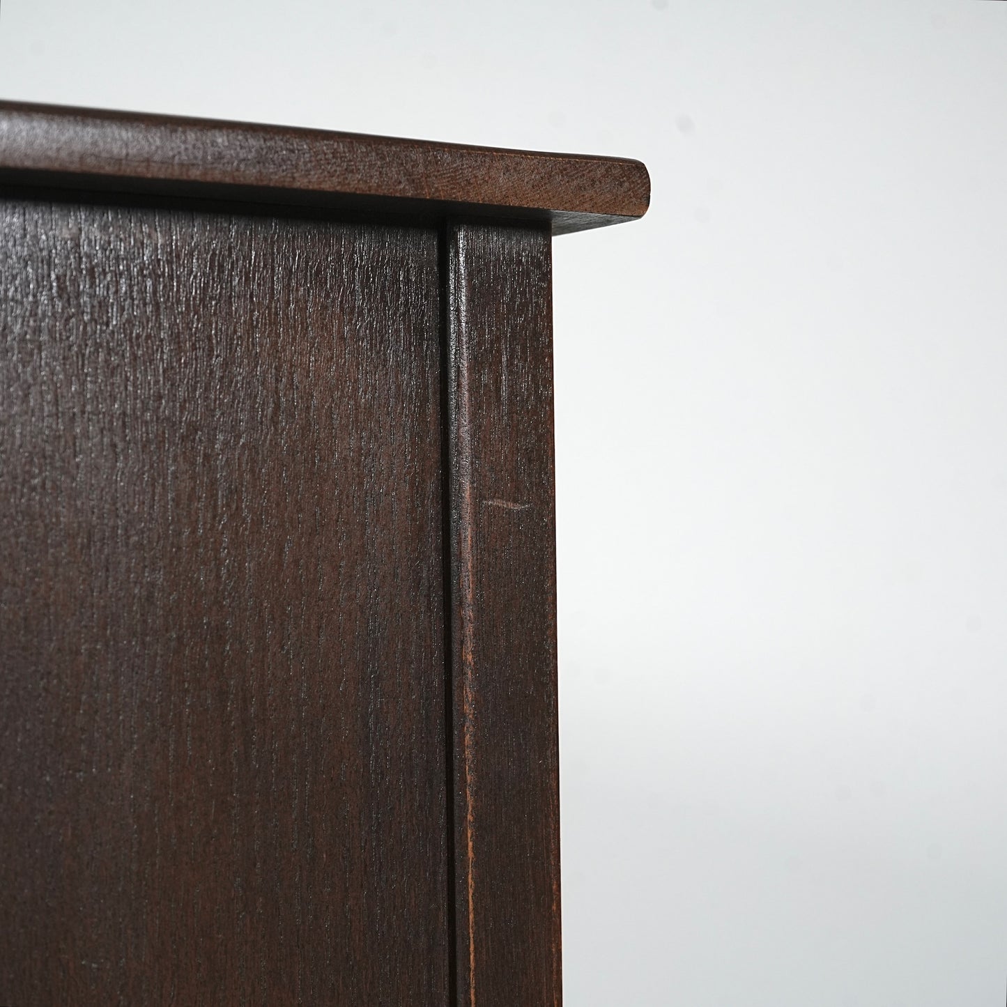 【JAYCEE FURNITURE】ヴィンテージ ガラスキャビネット