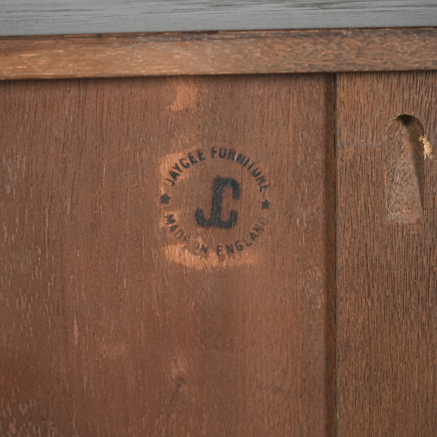 【JAYCEE FURNITURE】ヴィンテージ ガラスキャビネット