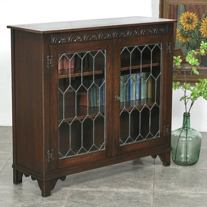 【JAYCEE FURNITURE】ヴィンテージ ガラスキャビネット