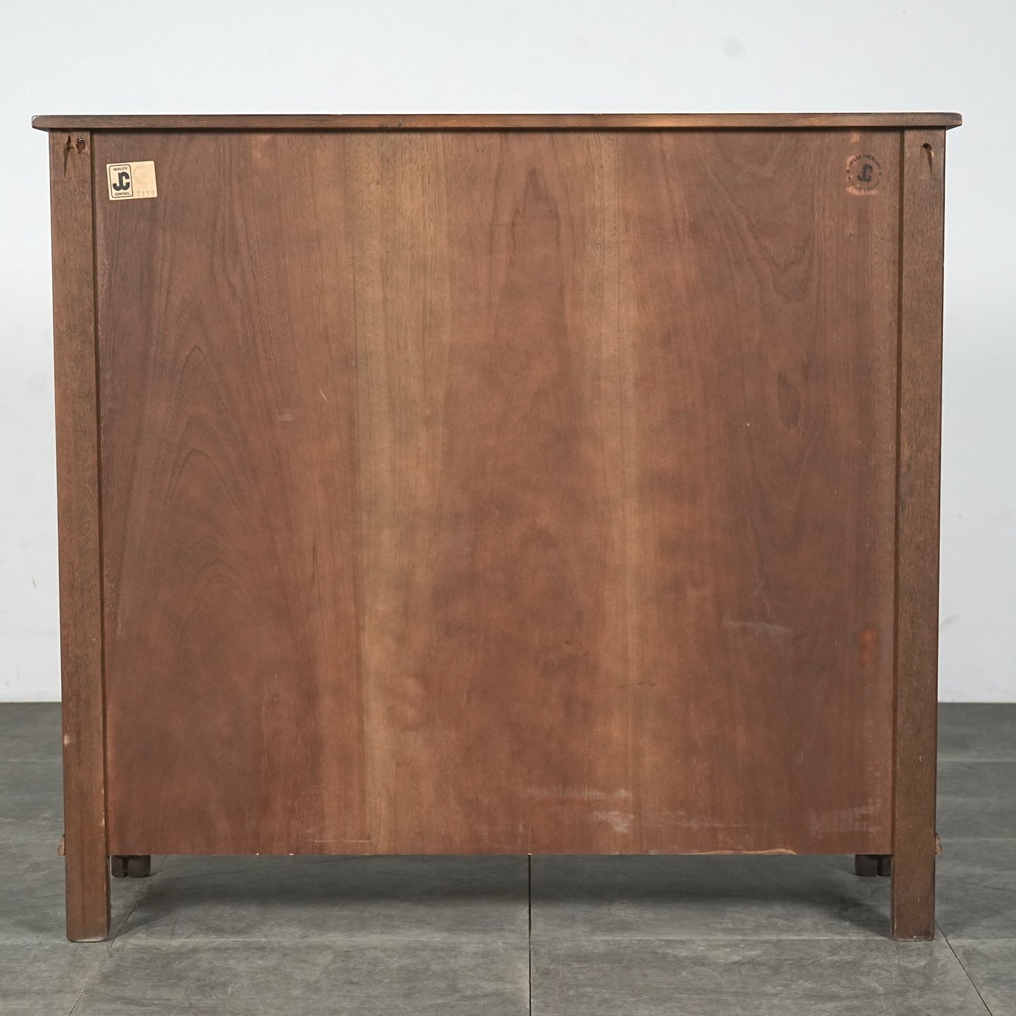 【JAYCEE FURNITURE】ヴィンテージ ガラスキャビネット