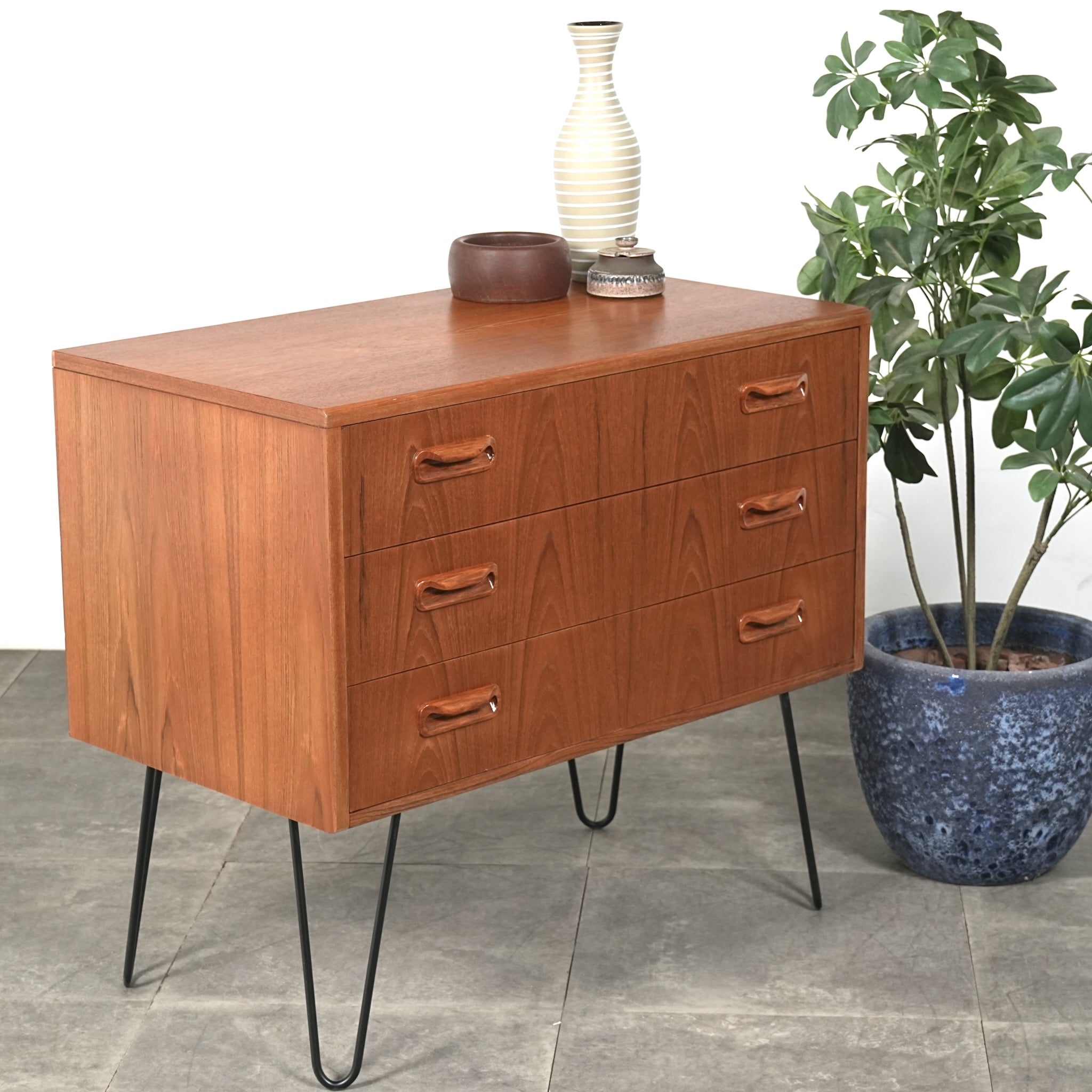 G-PLAN Fresco 3段 チェスト G-PLAN ジープラン フレスコシリーズ 3段ベッドサイドチェスト