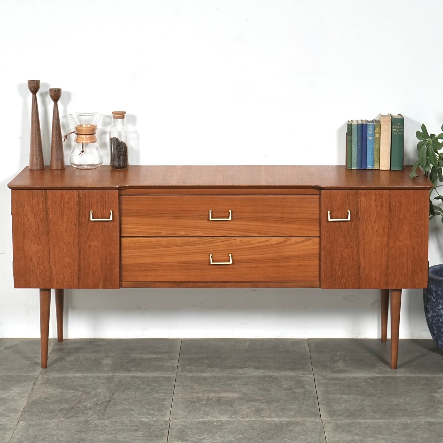 イギリスヴィンテージ サイドボード