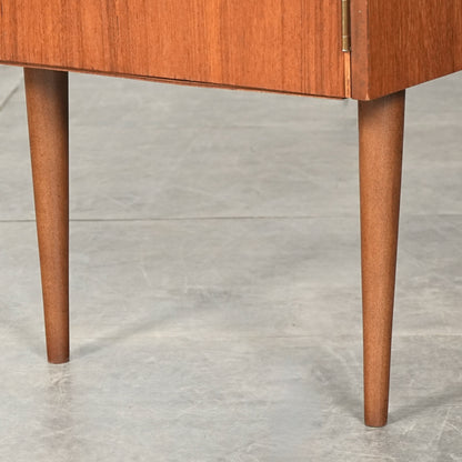 イギリスヴィンテージ サイドボード