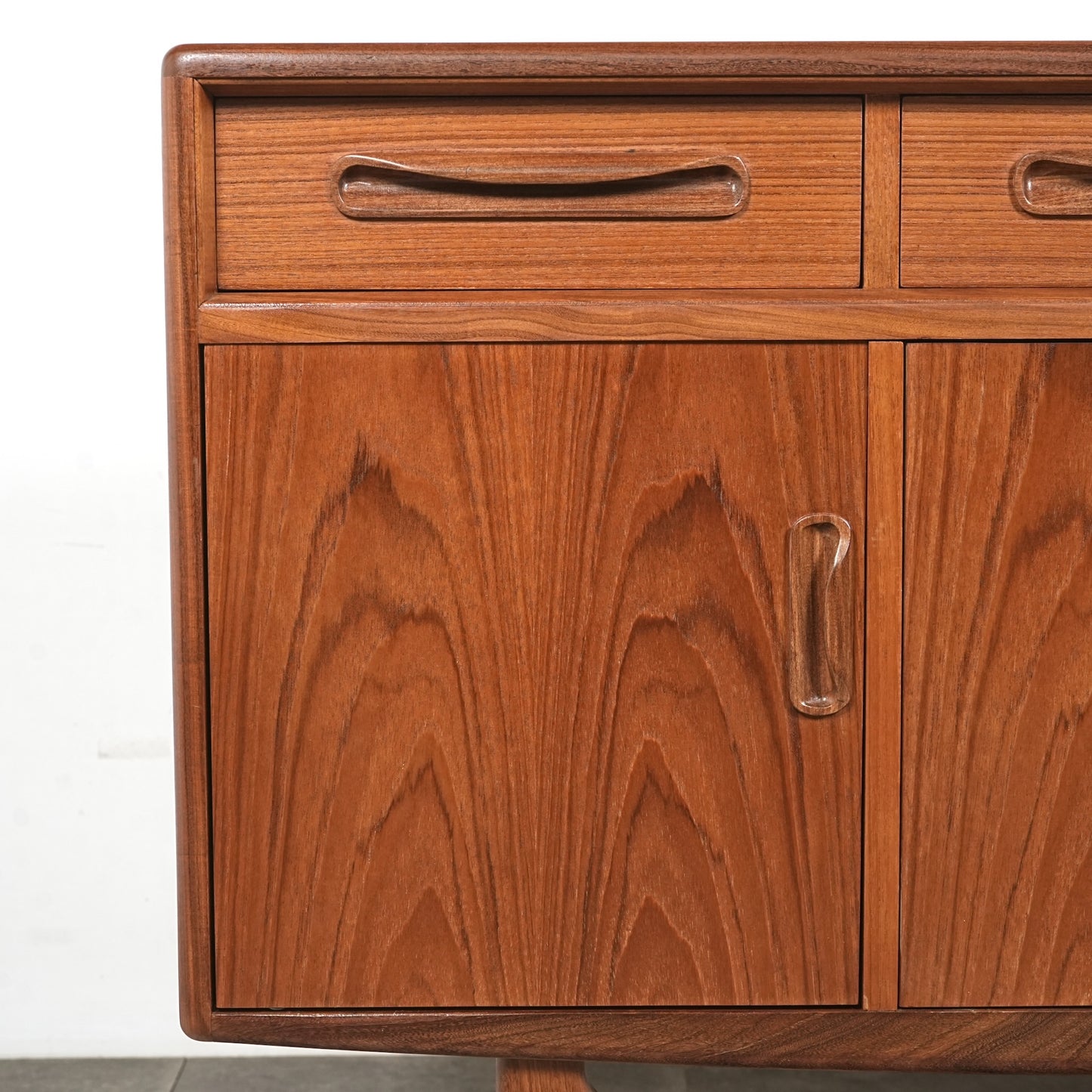 【G-PLAN】Fresco ヴィンテージ サイドボード