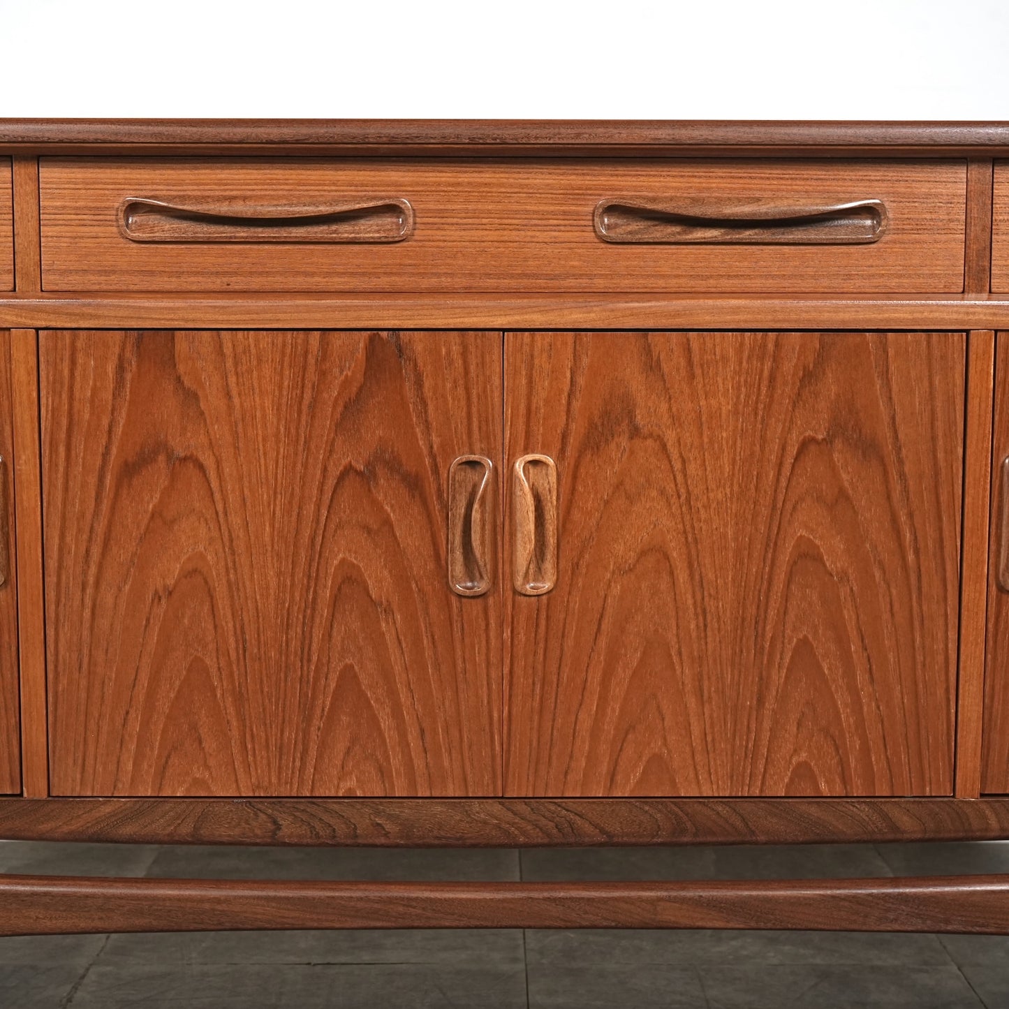 【G-PLAN】Fresco ヴィンテージ サイドボード