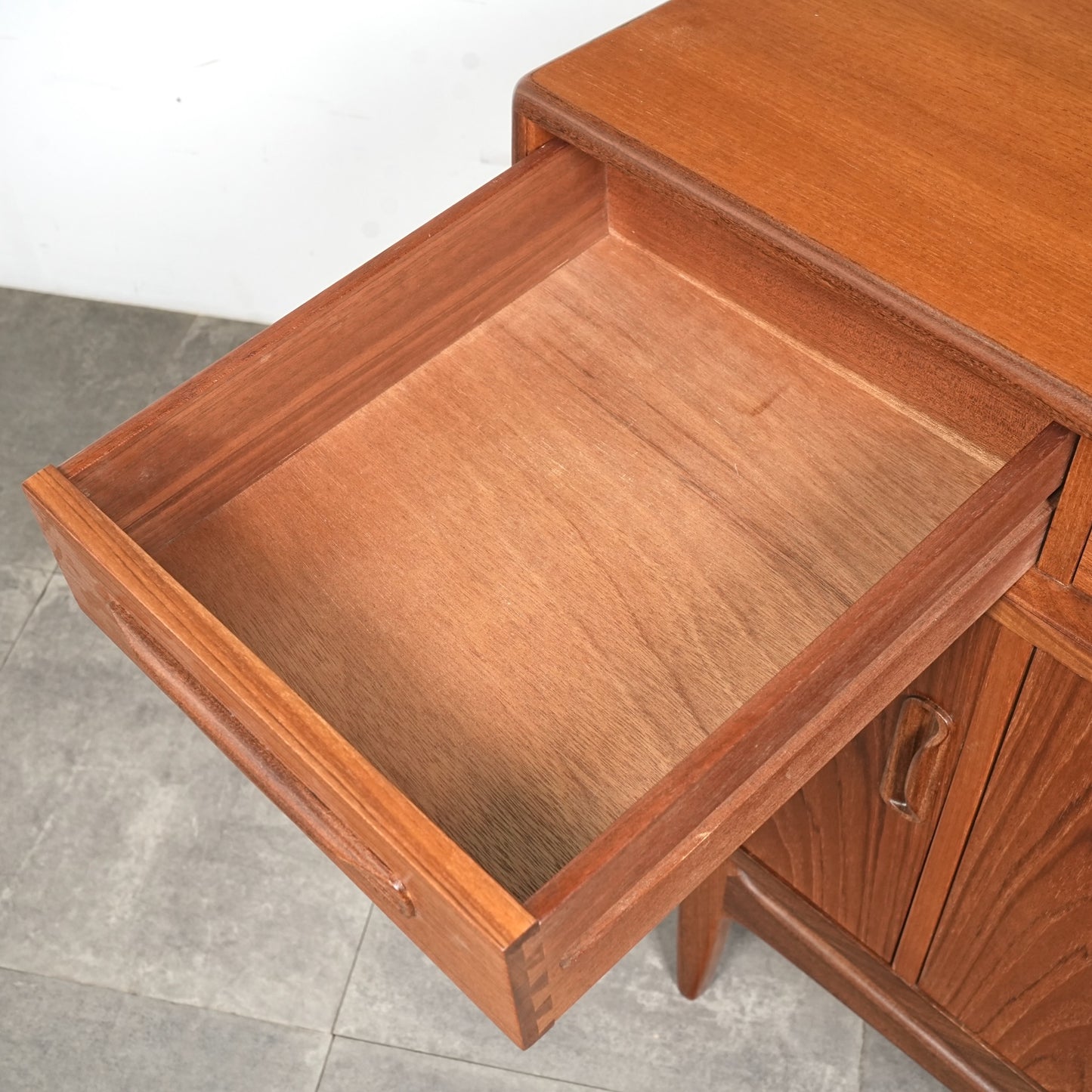 【G-PLAN】Fresco ヴィンテージ サイドボード