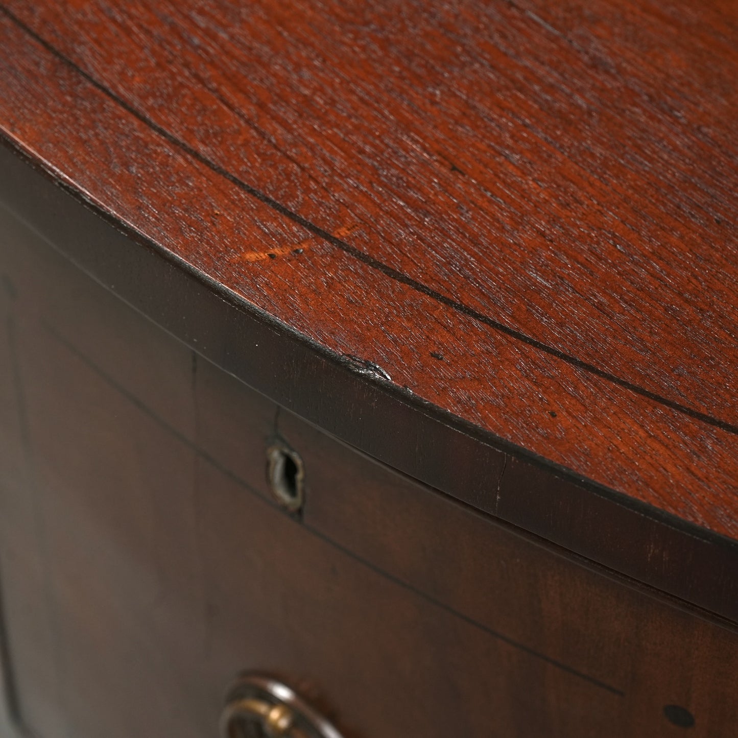 英国アンティーク サイドボード