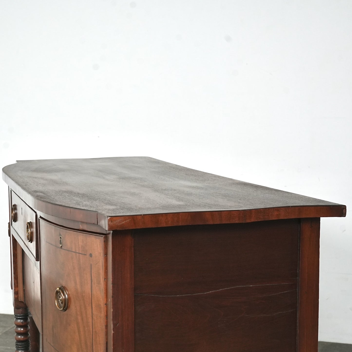 英国アンティーク サイドボード