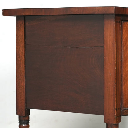 英国アンティーク サイドボード