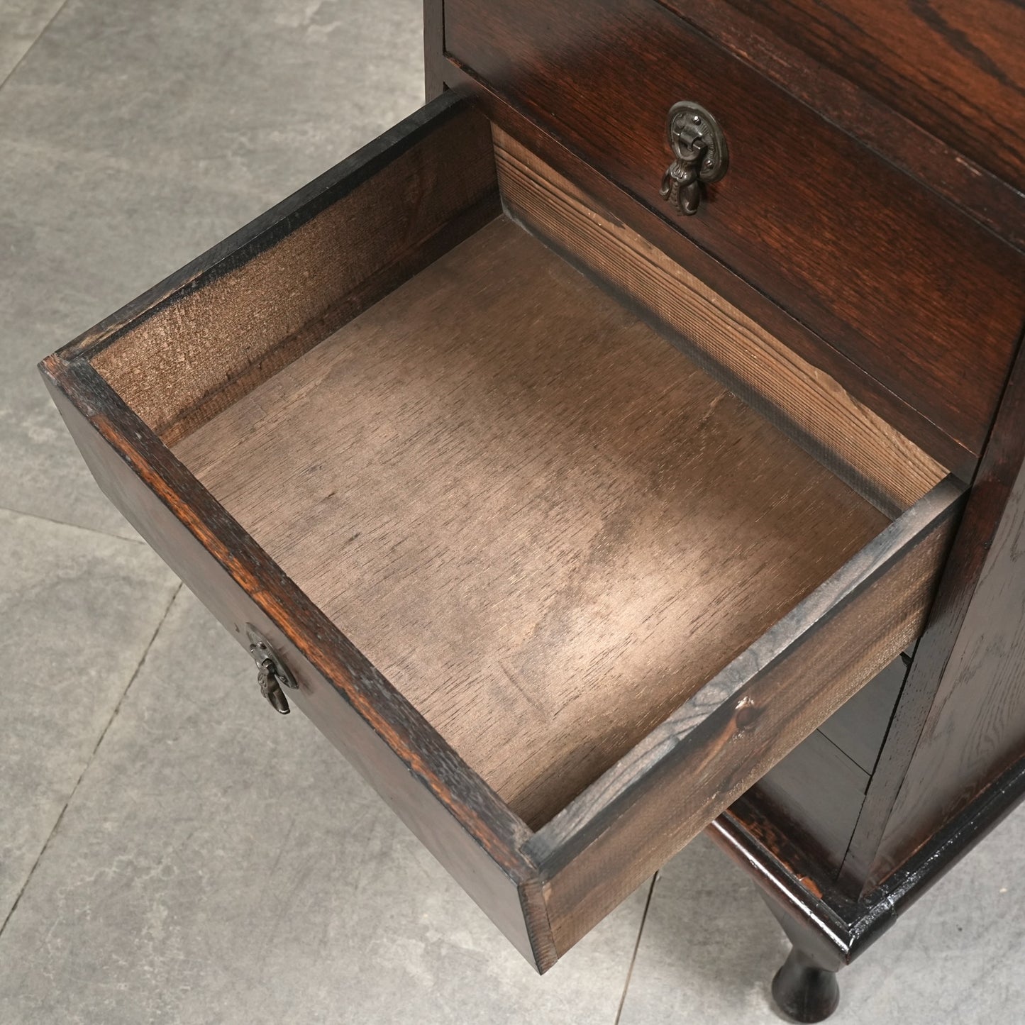 英国アンティーク チェスト