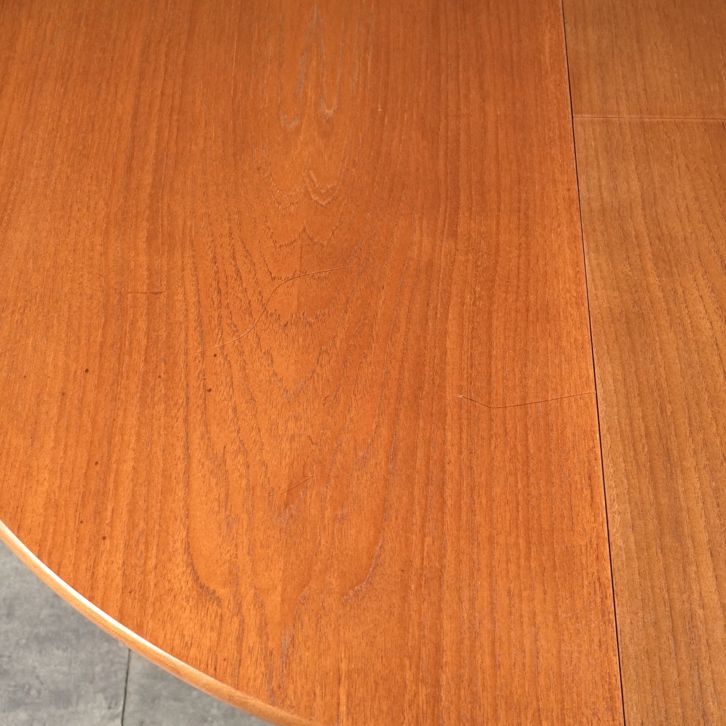 【Jentique】エクステンション ラウンドテーブル