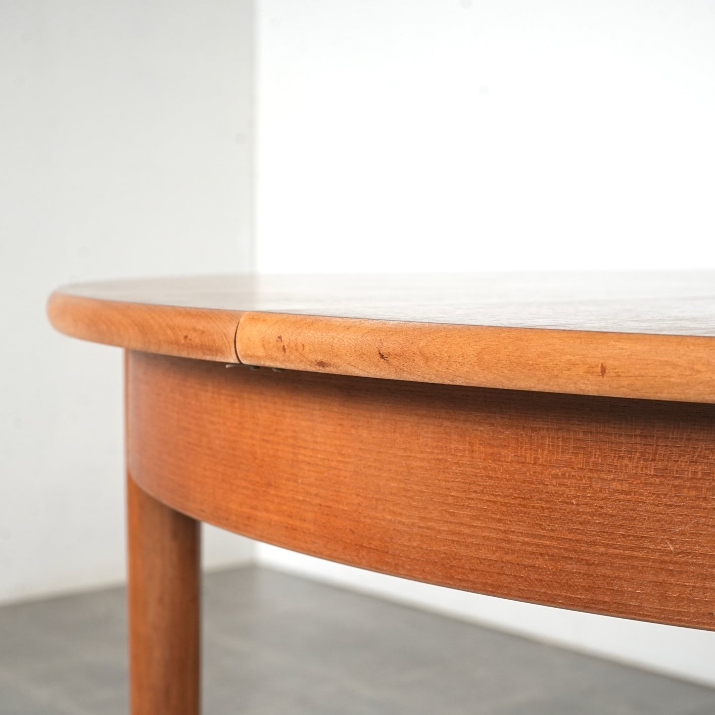 【Jentique】エクステンション ラウンドテーブル