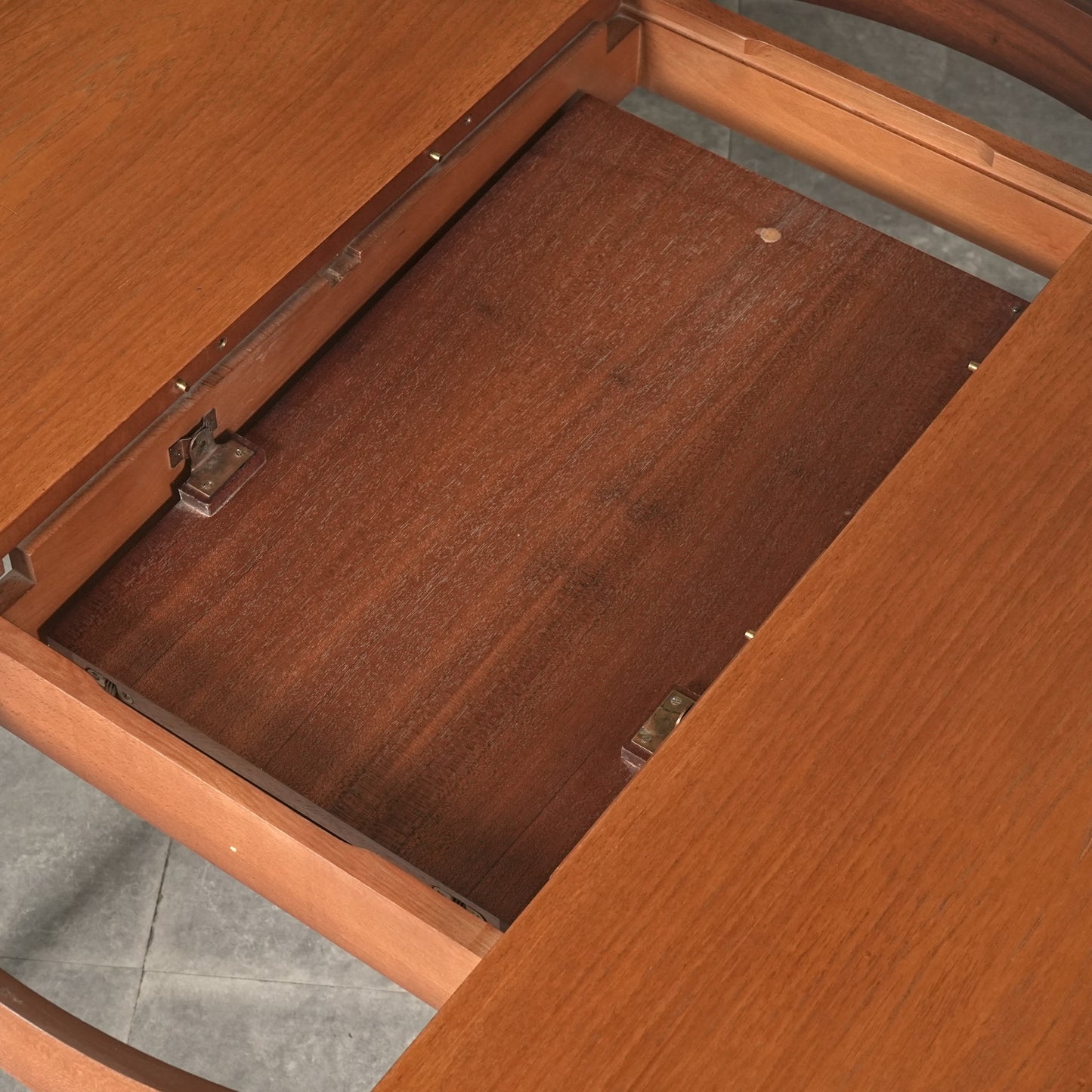 【Jentique】エクステンション ラウンドテーブル