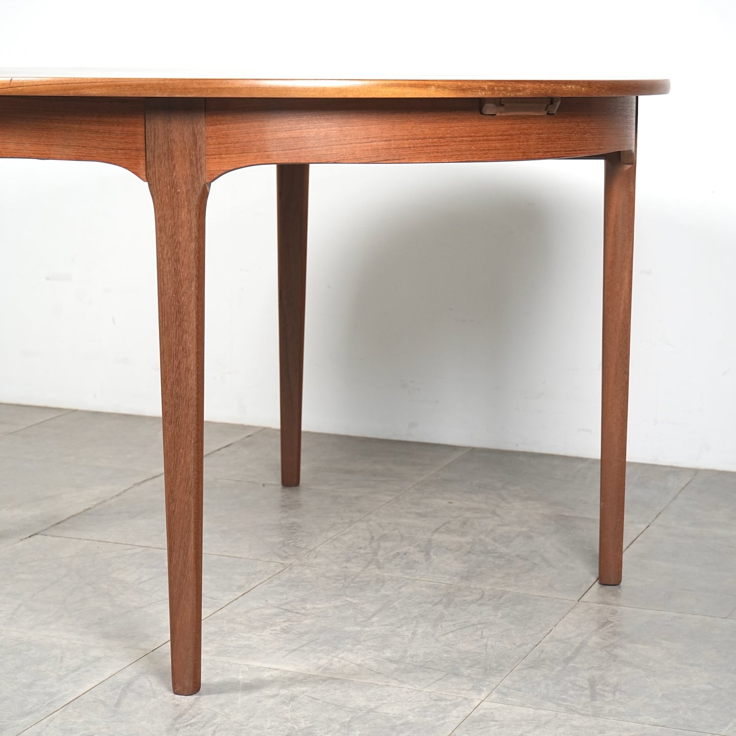 【NATHAN】エクステンション ラウンドテーブル