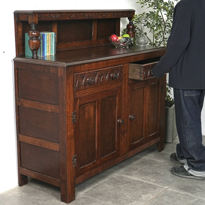 英国アンティーク キャビネット/サイドボード