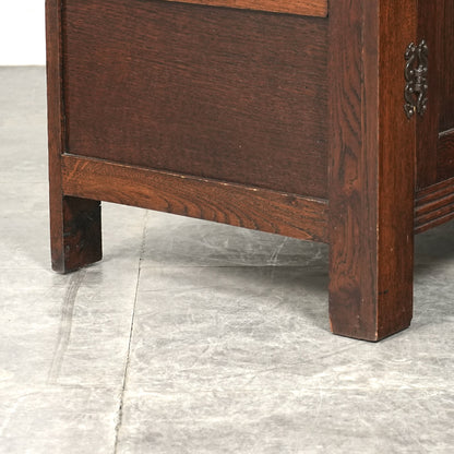 英国アンティーク キャビネット/サイドボード