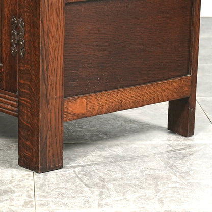 英国アンティーク キャビネット/サイドボード