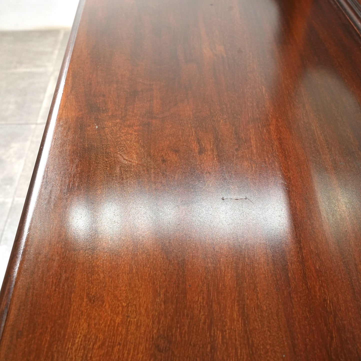 英国アンティーク ミラーバックサイドボード