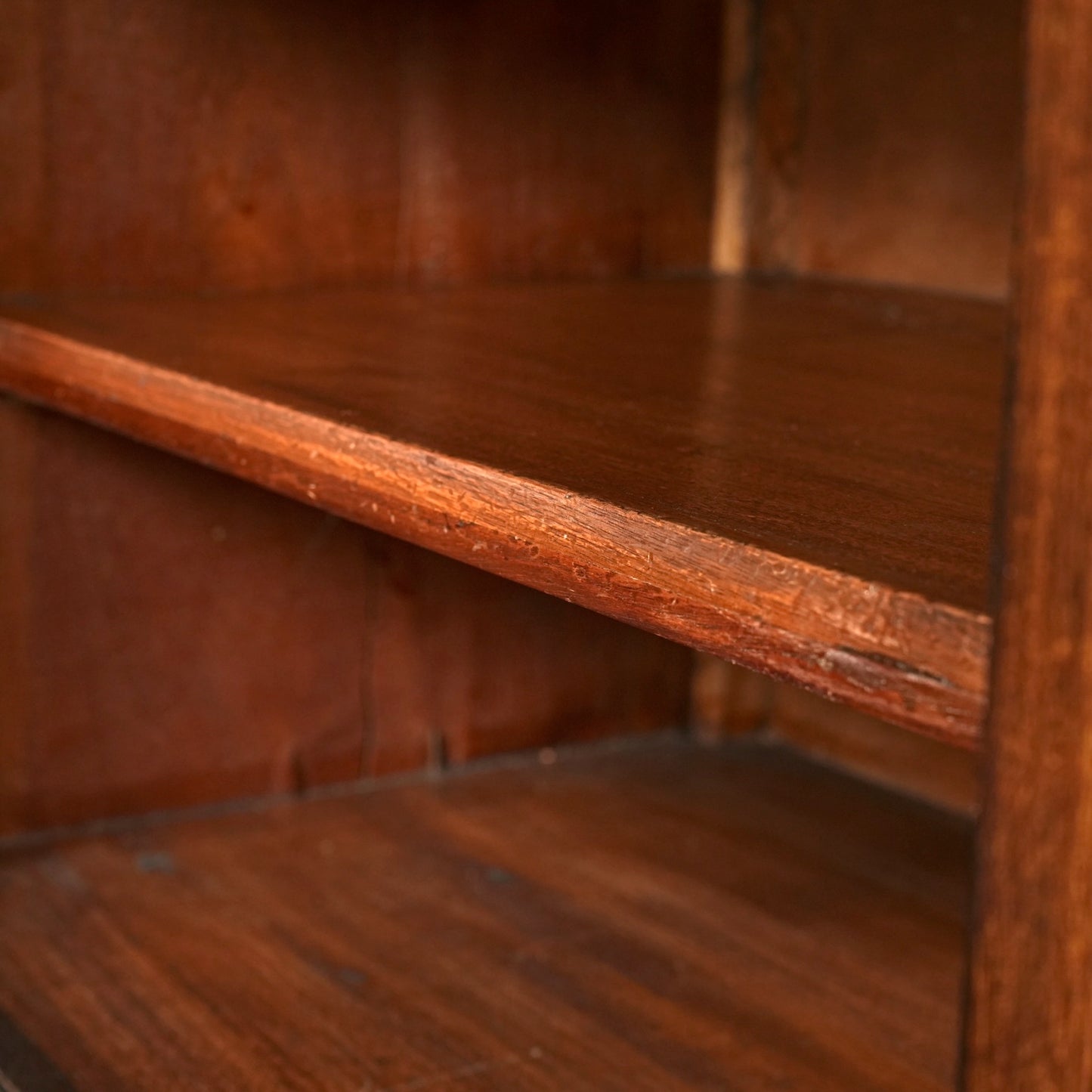 英国アンティーク ミラーバックサイドボード