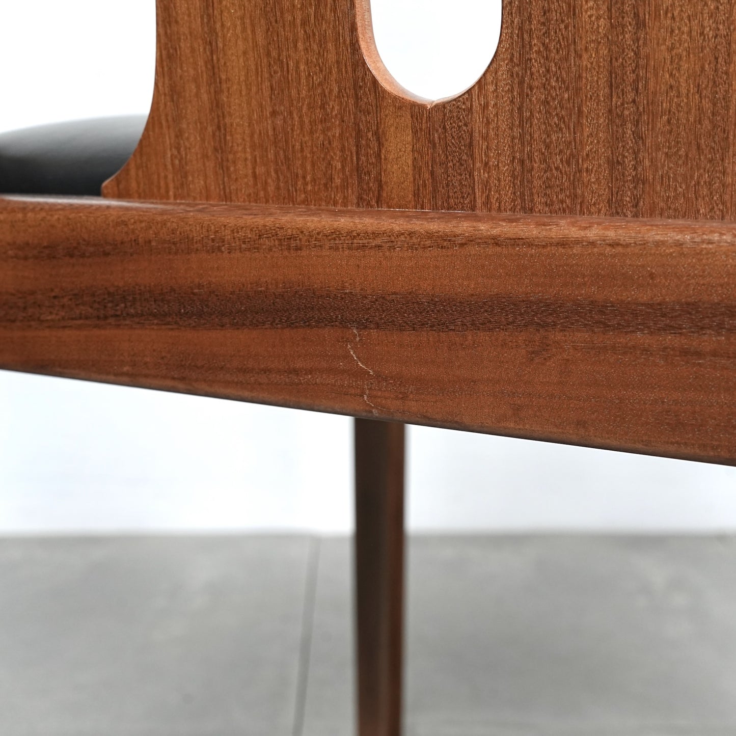 【NATHAN】ヴィンテージ ダイニングチェア【張替済】