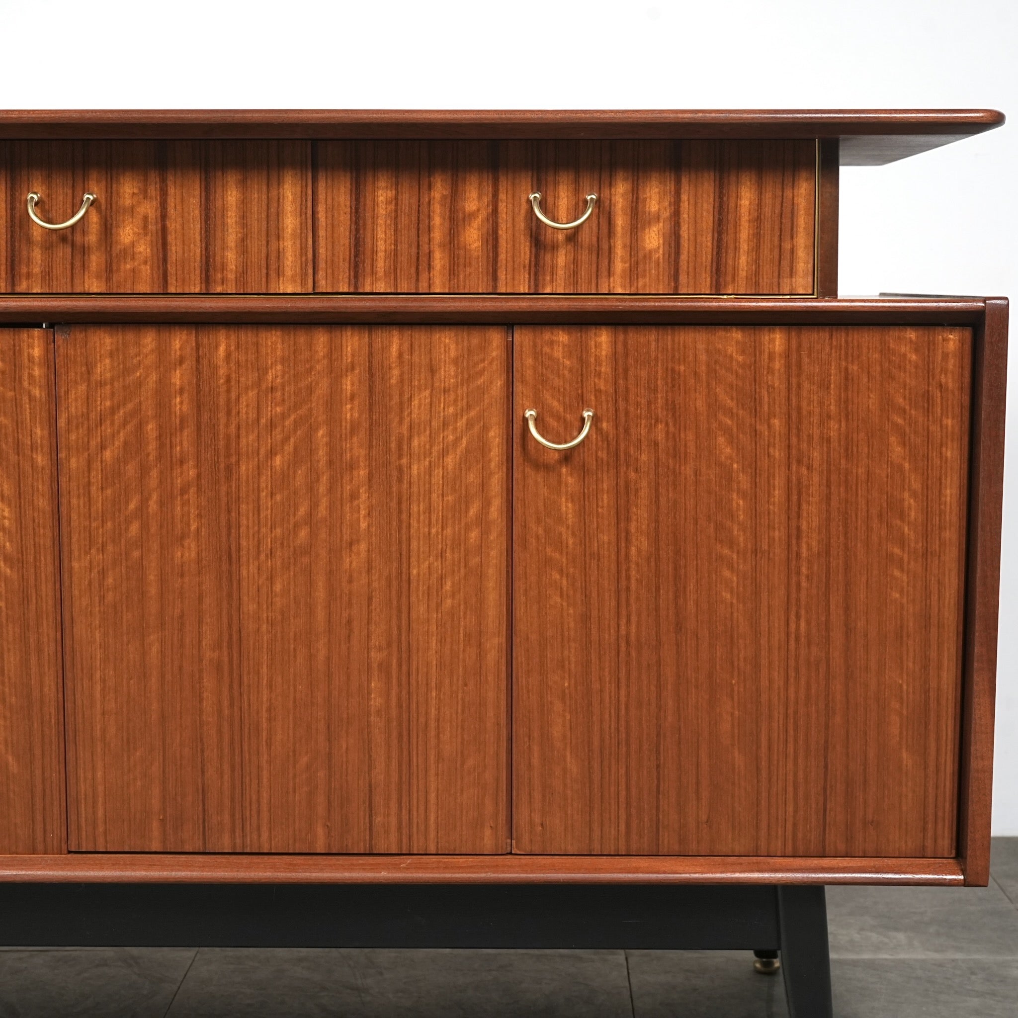 G-PLAN】Tola&Black サイドボード – TIME HYPE