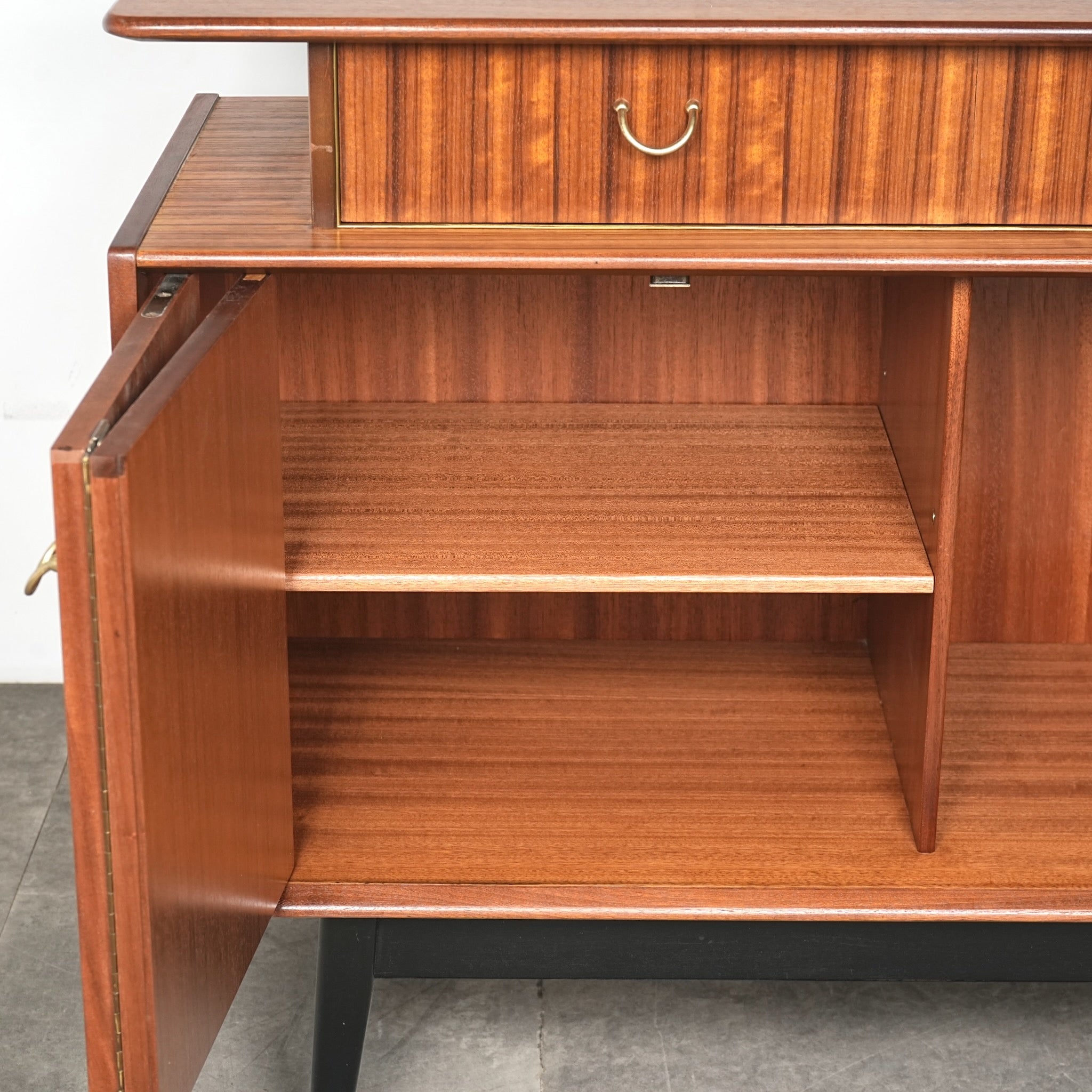 G-PLAN】Tola&Black サイドボード – TIME HYPE