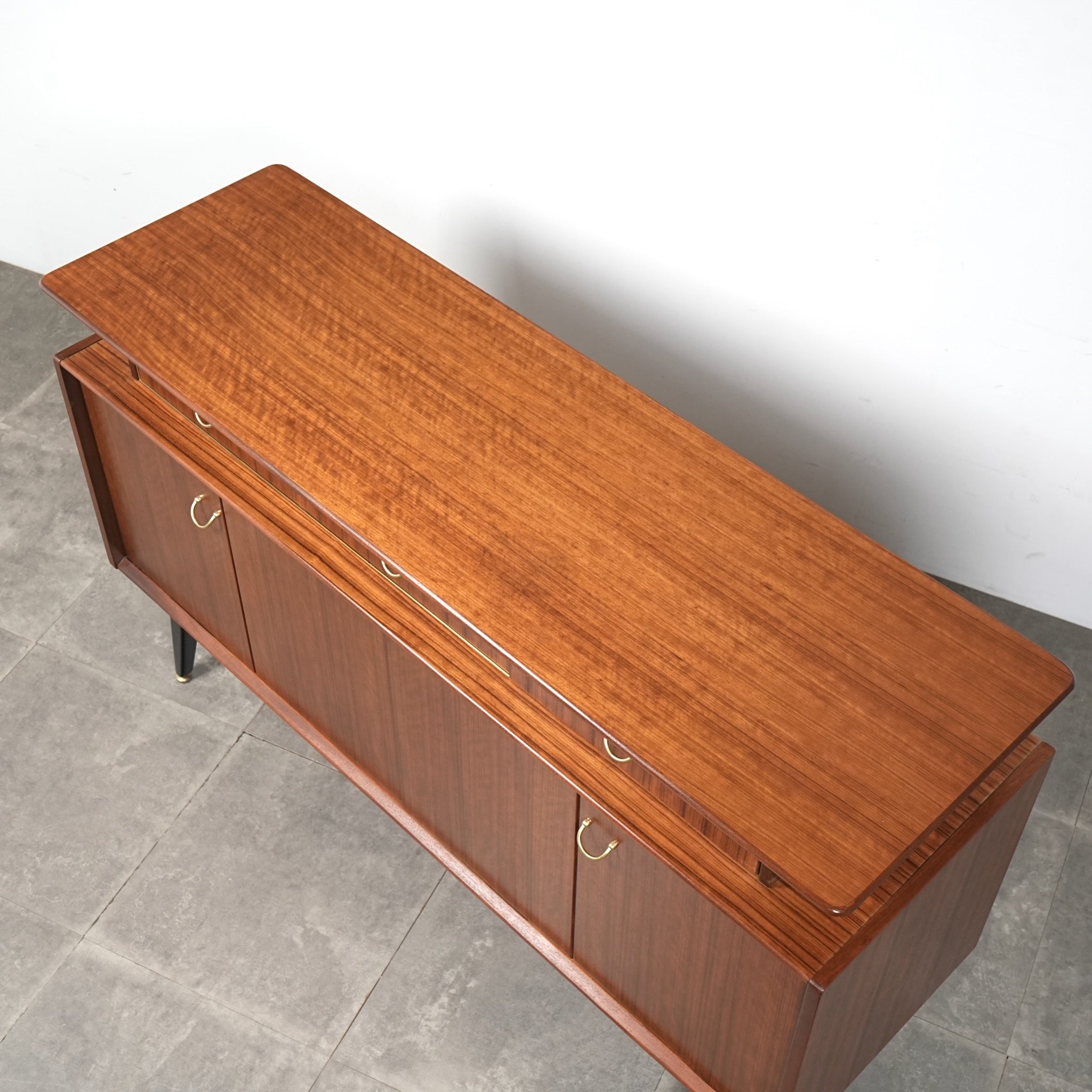 G-PLAN】Tola&Black サイドボード – TIME HYPE