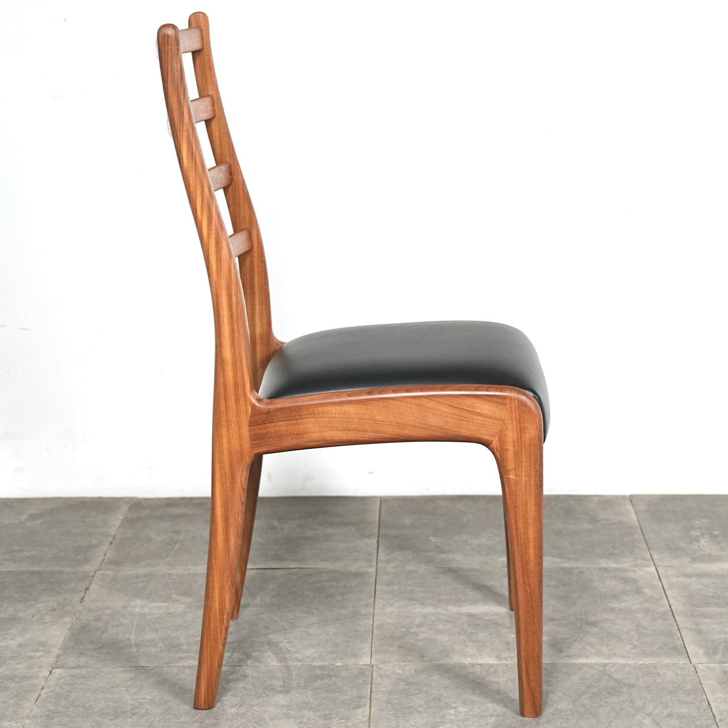 【G-PLAN】ラダーバックチェア【張替済】