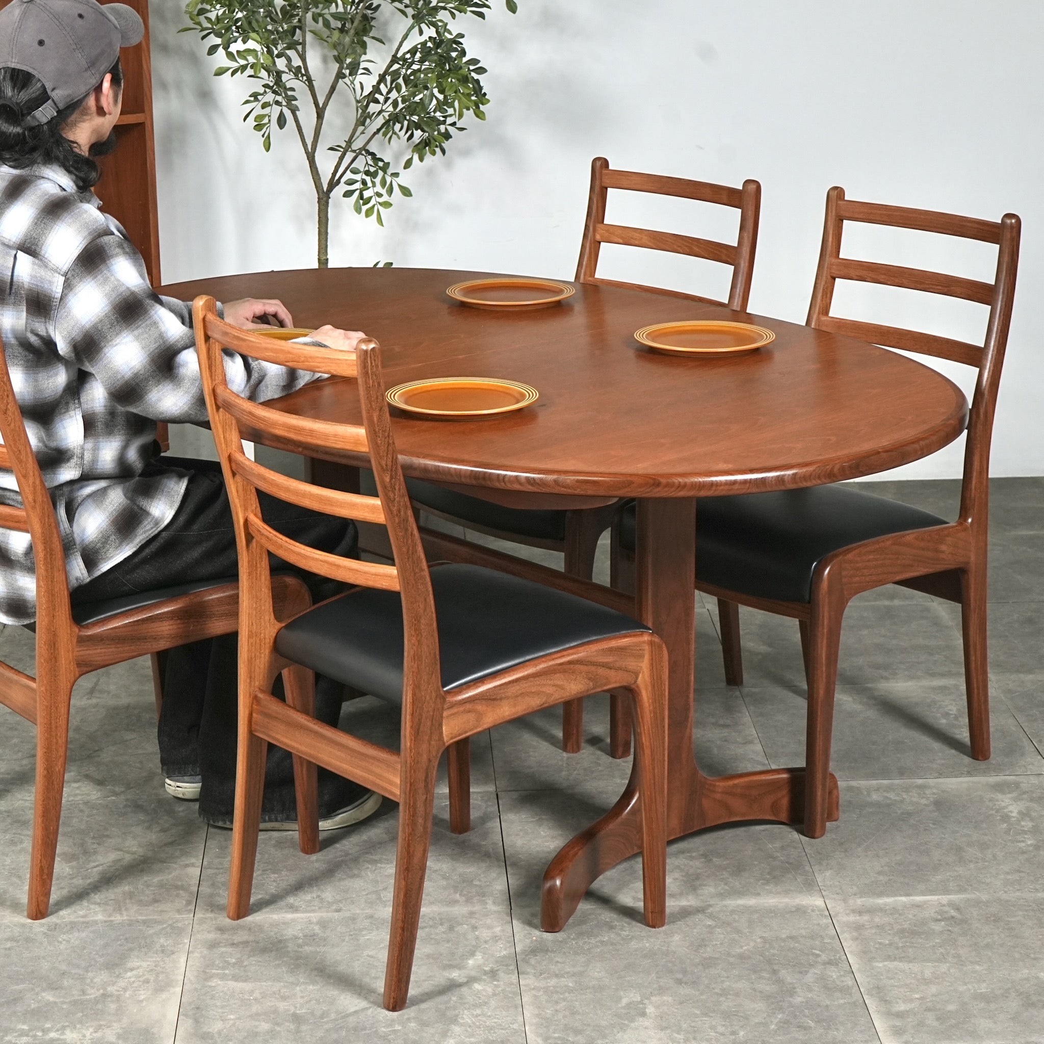 TABLE & DESK – TIME HYPE