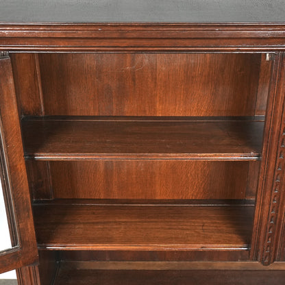 英国クラシック ヴィンテージ ガラスキャビネット