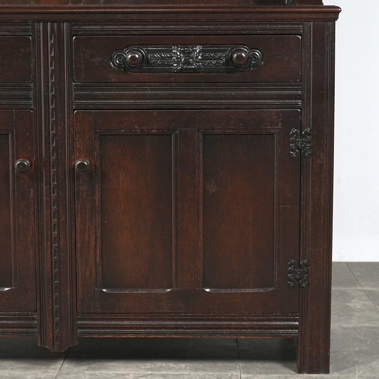 英国クラシック ヴィンテージ ガラスキャビネット