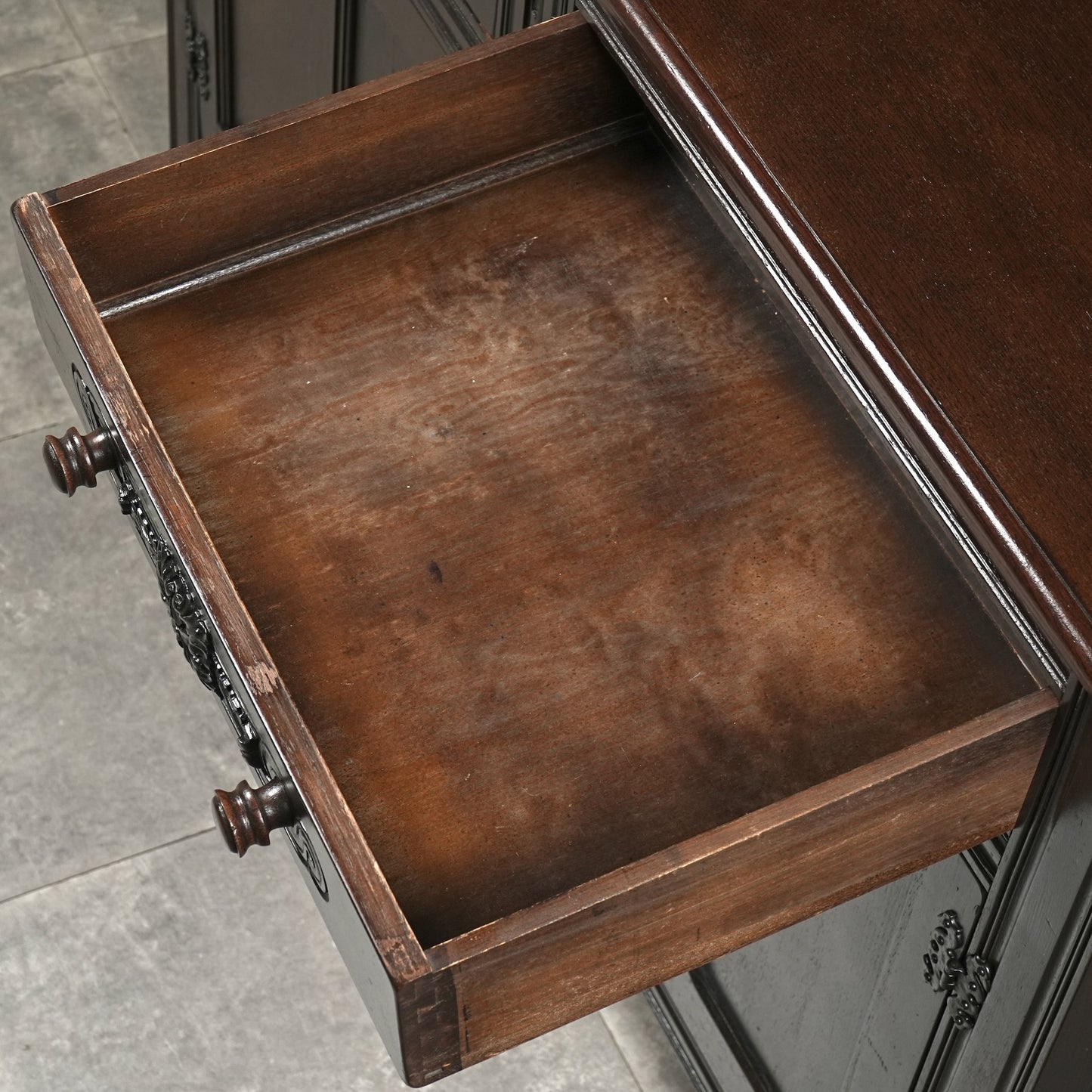 英国クラシック ヴィンテージ ガラスキャビネット