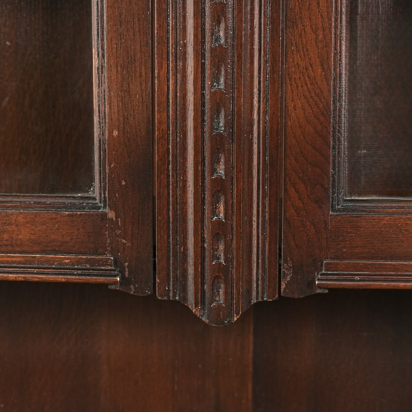 英国クラシック ヴィンテージ ガラスキャビネット