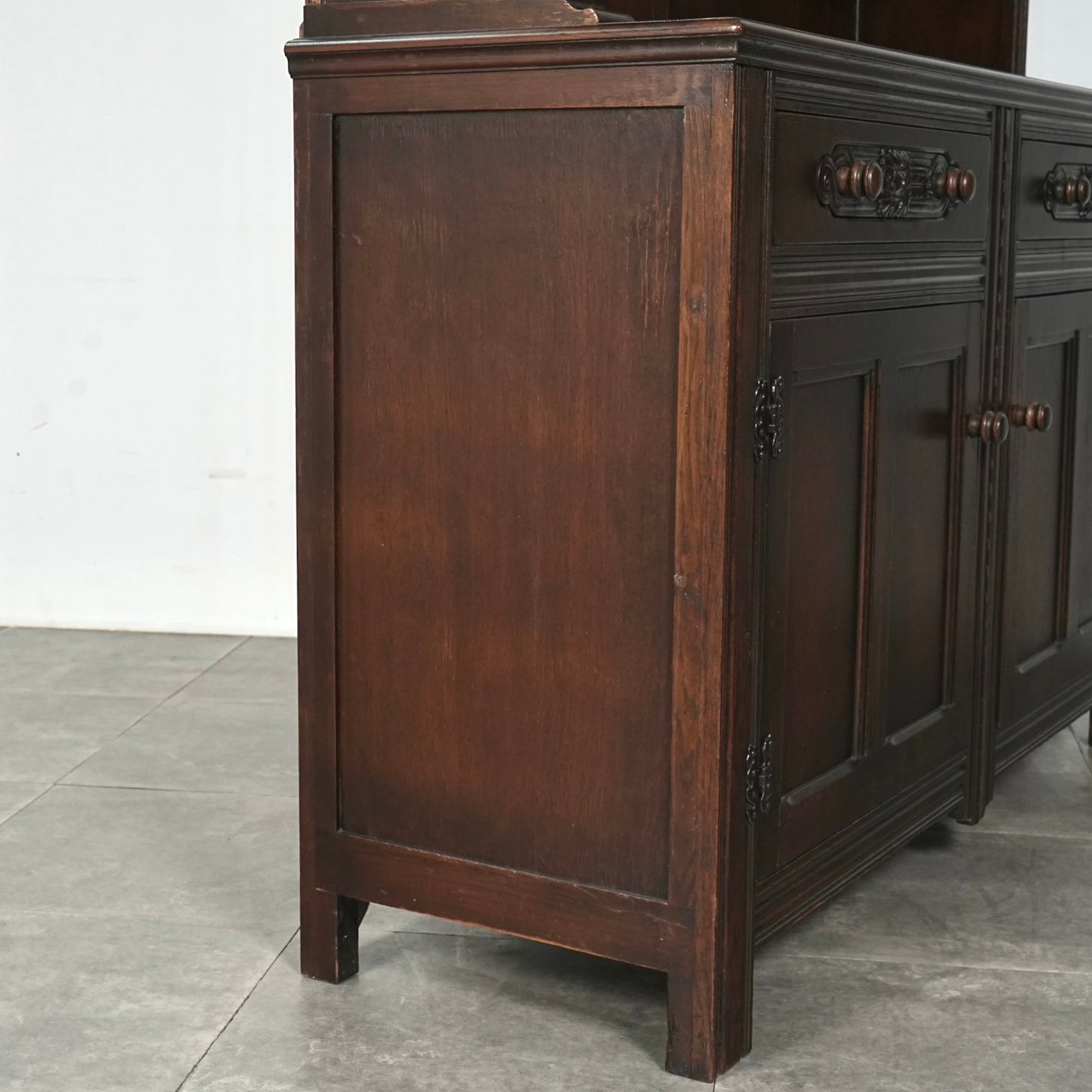 英国クラシック ヴィンテージ ガラスキャビネット