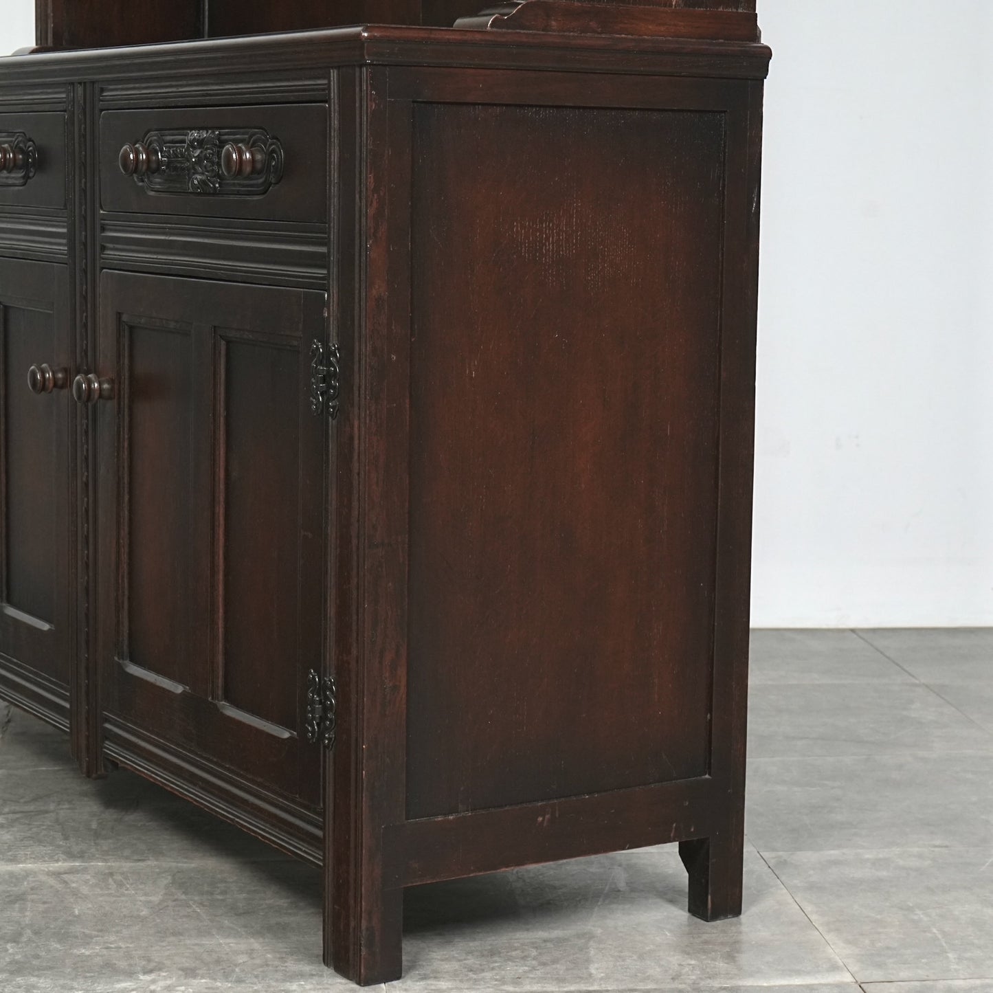 英国クラシック ヴィンテージ ガラスキャビネット