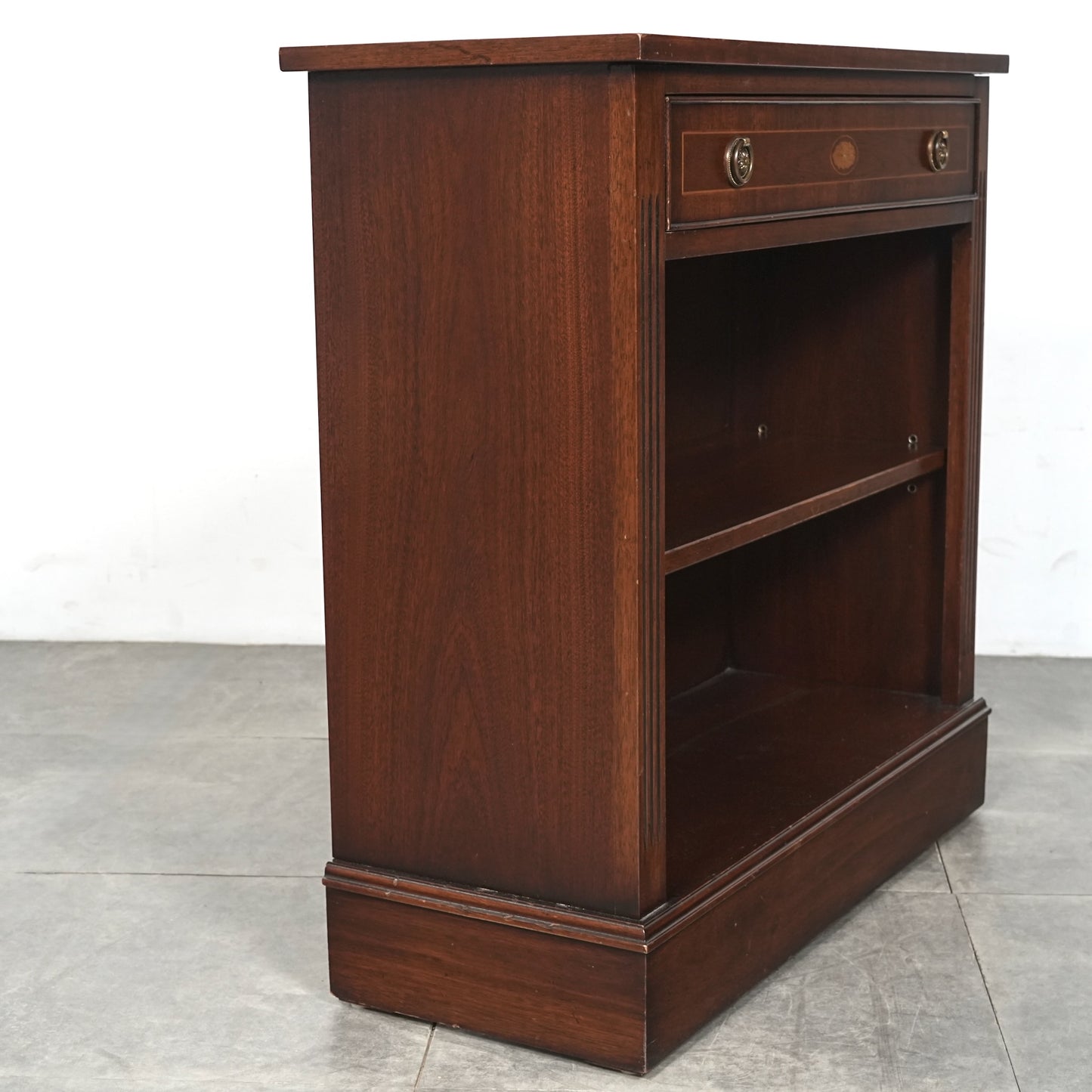 英国クラシック ヴィンテージ キャビネット