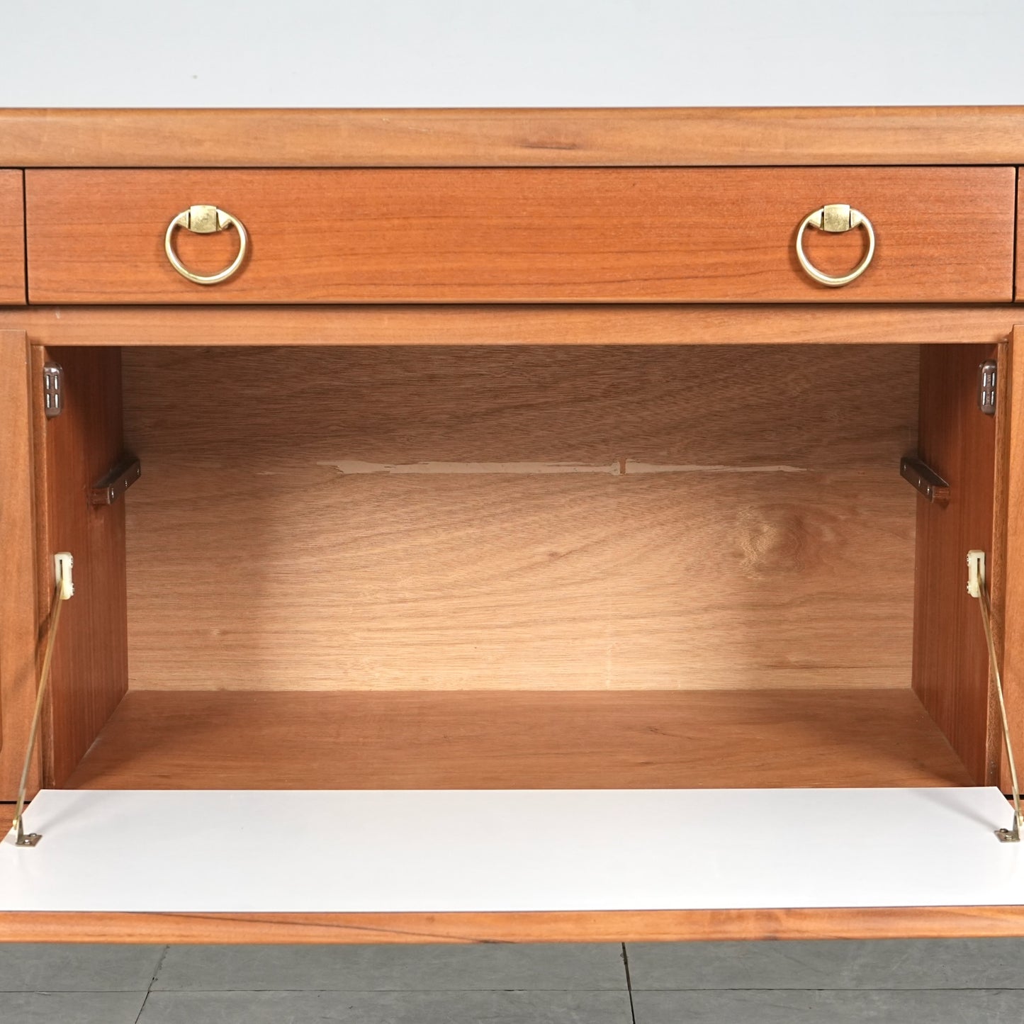 【NATHAN】ヴィンテージ サイドボード