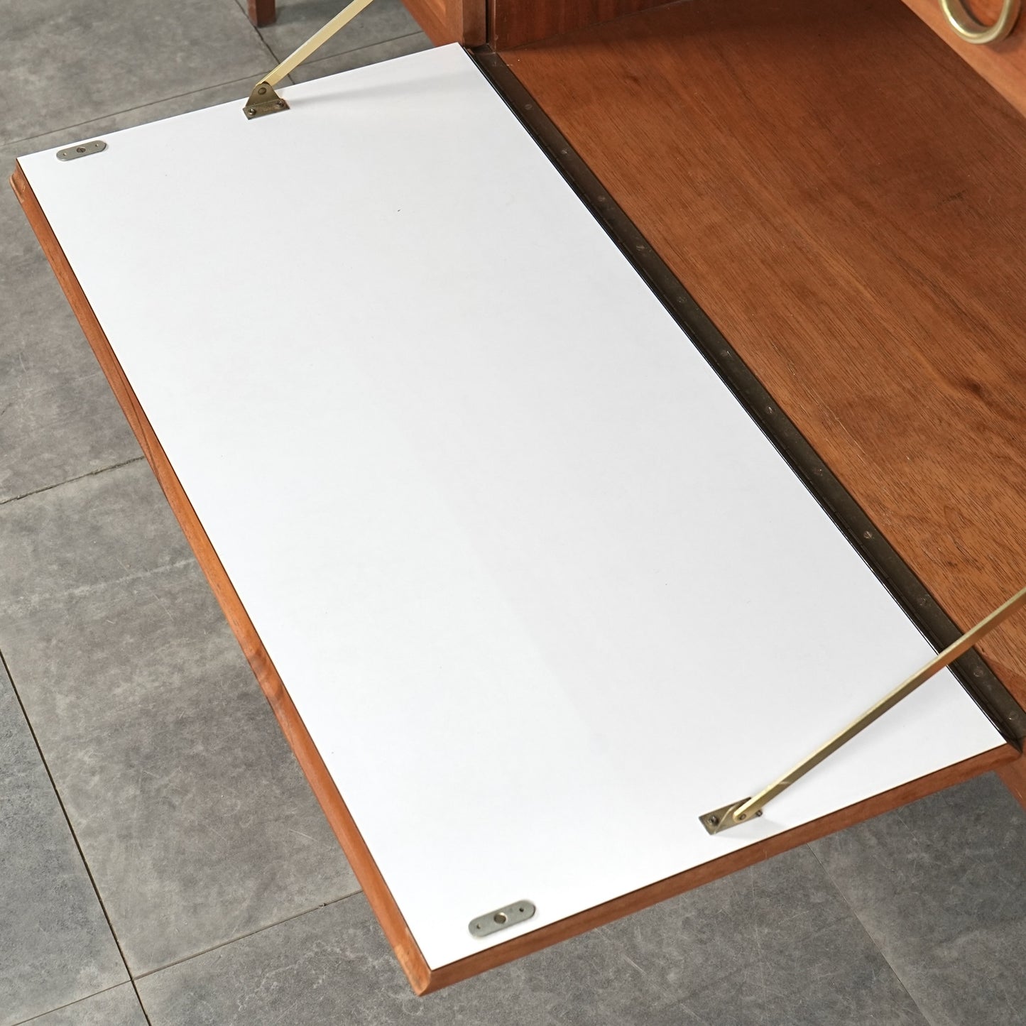 【NATHAN】ヴィンテージ サイドボード