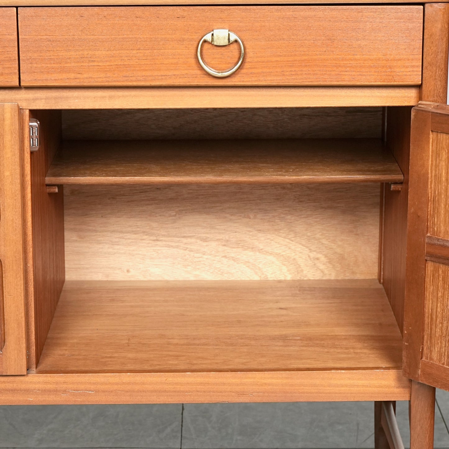 【NATHAN】ヴィンテージ サイドボード