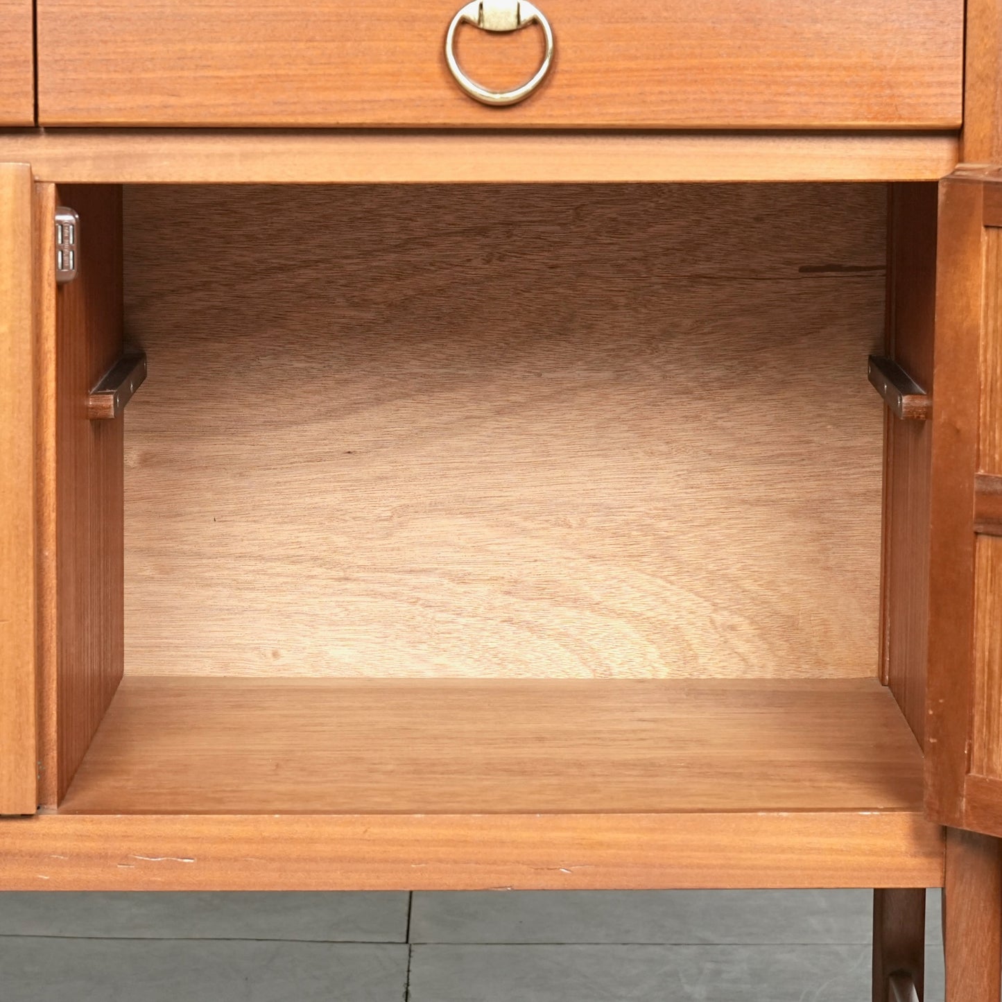 【NATHAN】ヴィンテージ サイドボード