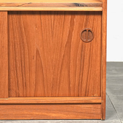 イギリスヴィンテージ ガラスキャビネット