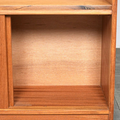 イギリスヴィンテージ ガラスキャビネット