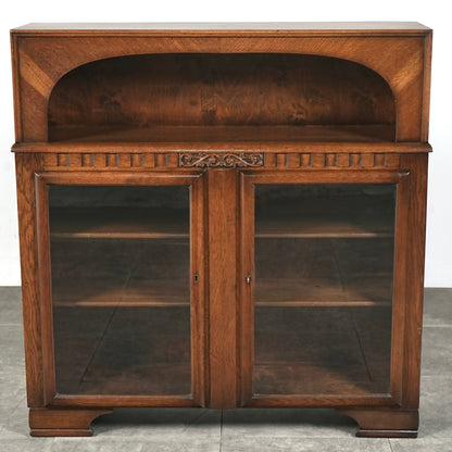 英国アンティーク ガラスキャビネット