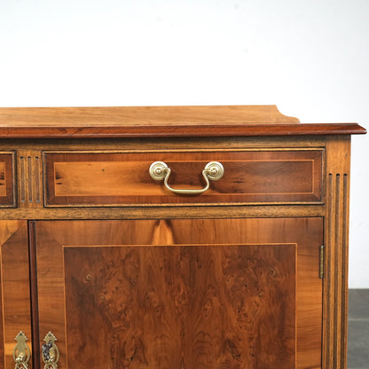 英国クラシック ヴィンテージ キャビネット